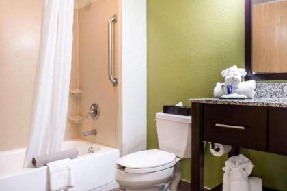 Sleep Inn & Suites Metairie - image 15