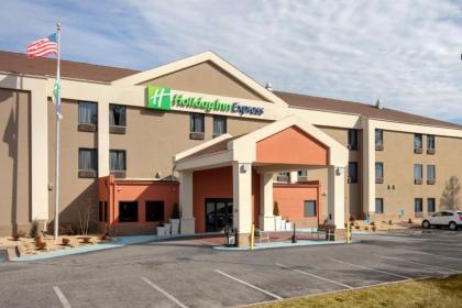 Holiday Inn Express Metropolis an IHG Hotel - image 20