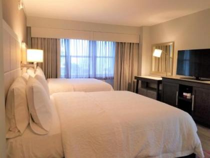 Hampton Inn Miami Beach - Mid Beach - image 4