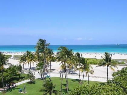 Ocean Drive Studio Beach Front - image 2