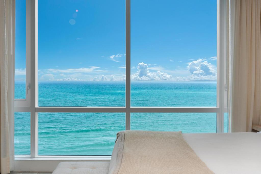 3 Bedroom Full Ocean Front located at 1 Hotel & Homes Miami Beach -1219 - image 4