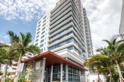 Bluebird Suites Monte Carlo Miami Beach - image 15