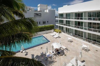 Fontainebleau Miami Beach Private Suites - image 2