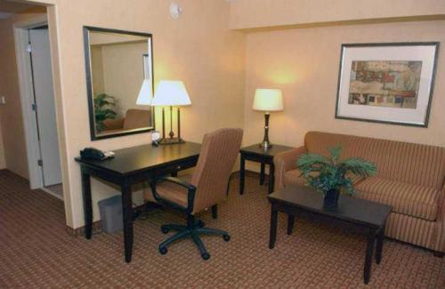 Hampton Inn Miami - image 4