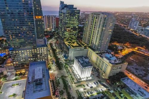 Sextant's Conrad Hilton Brickell Penthouse 3404 (34th Floor) - image 3