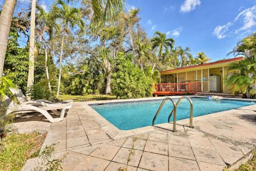 Quaint Central Miami Bungalow 10 Mi to Mid-Beach! - main image