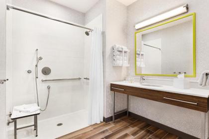 Hampton Inn & Suites Miami Kendall Fl - image 12