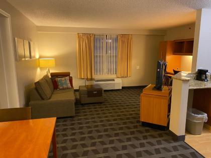 TownePlace Suites Cleveland Airport - image 10