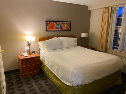 TownePlace Suites Cleveland Airport - image 13