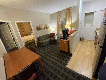 TownePlace Suites Cleveland Airport - image 15