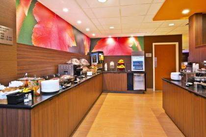 Fairfield Inn & Suites by Marriott Madison West/Middleton - image 8