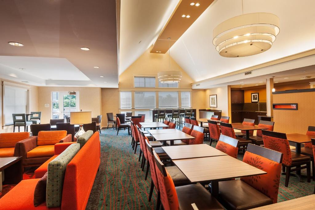 Residence Inn by Marriott Madison West/Middleton - image 3