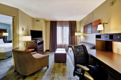 Staybridge Suites Middleton/Madison-West an IHG Hotel - image 2