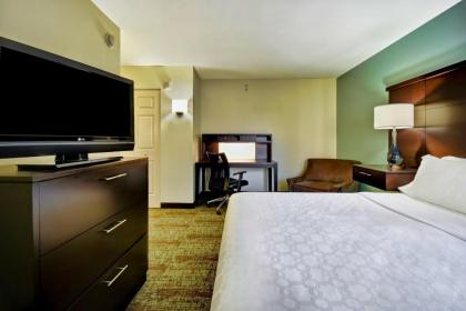 Staybridge Suites Middleton/Madison-West an IHG Hotel - image 9