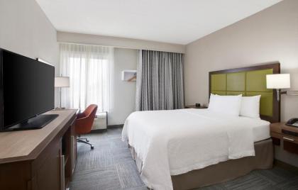 Hampton Inn Middletown - image 18