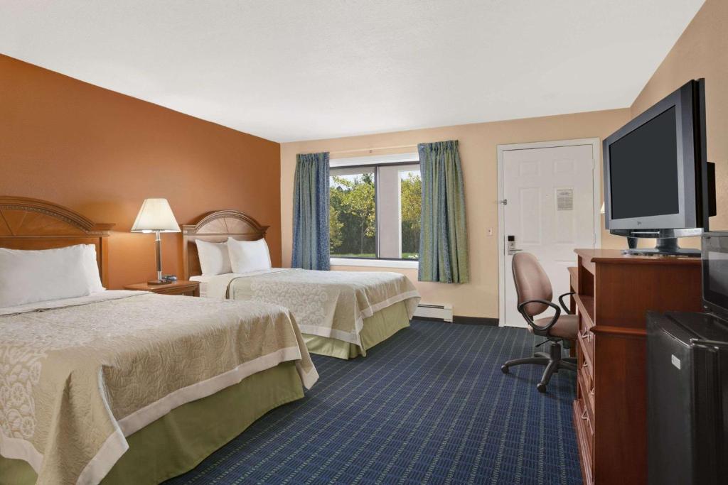 Days Inn by Wyndham Middletown - image 6