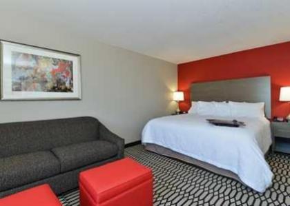 Hampton Inn Middletown - image 8