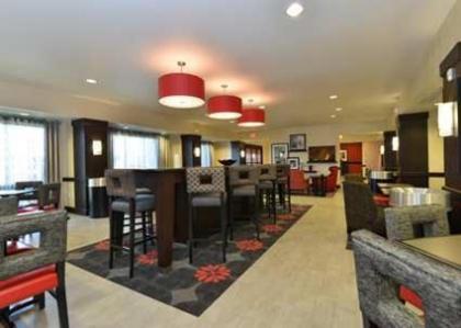 Hampton Inn Middletown - image 9