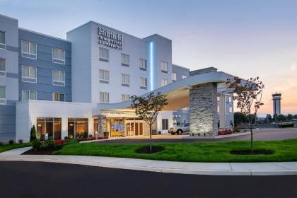 Fairfield Inn  Suites by marriott Harrisburg International Airport middletown