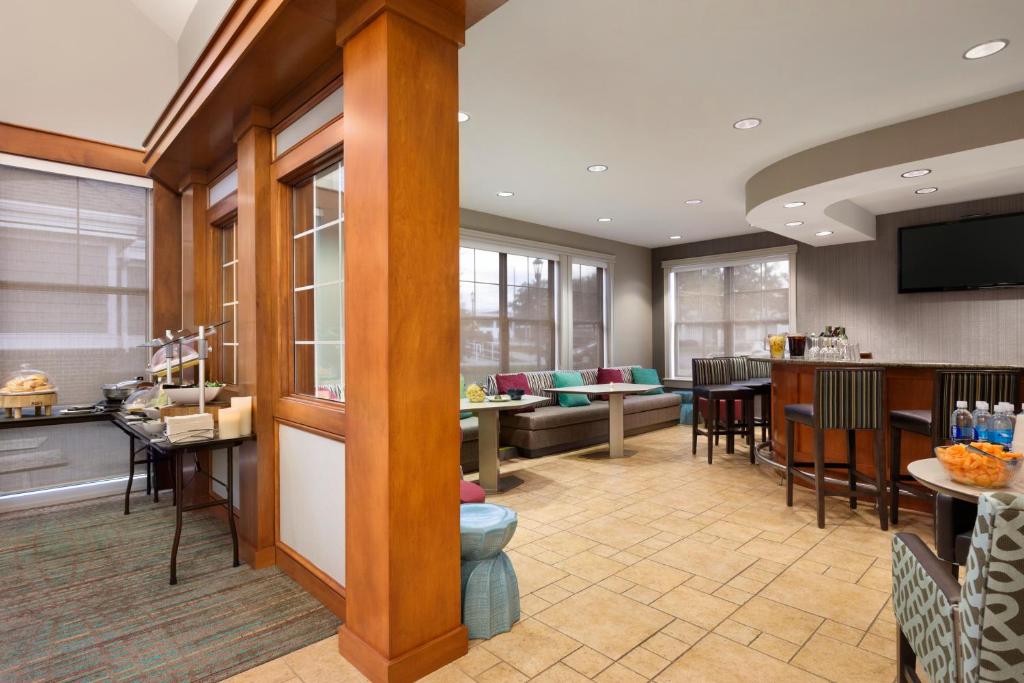 Residence Inn by Marriott Newport Middletown - image 3