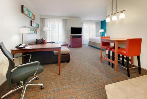 Residence Inn Midland - image 4