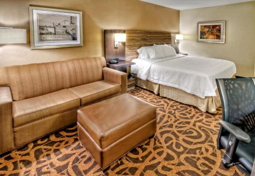 Hampton Inn Midland - image 2