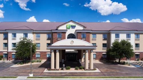 Holiday Inn Express & Suites Midland Loop 250 an IHG Hotel - main image