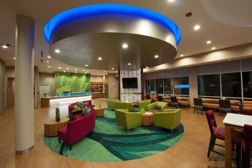 SpringHill Suites by Marriott Midland Odessa - image 5