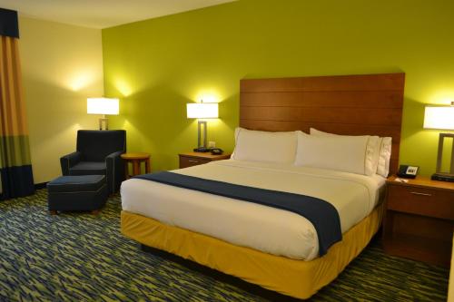 Holiday Inn Express & Suites Midland South I-20 an IHG Hotel - image 5