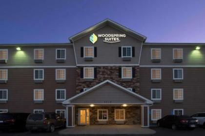 WoodSpring Suites Midland - image 3