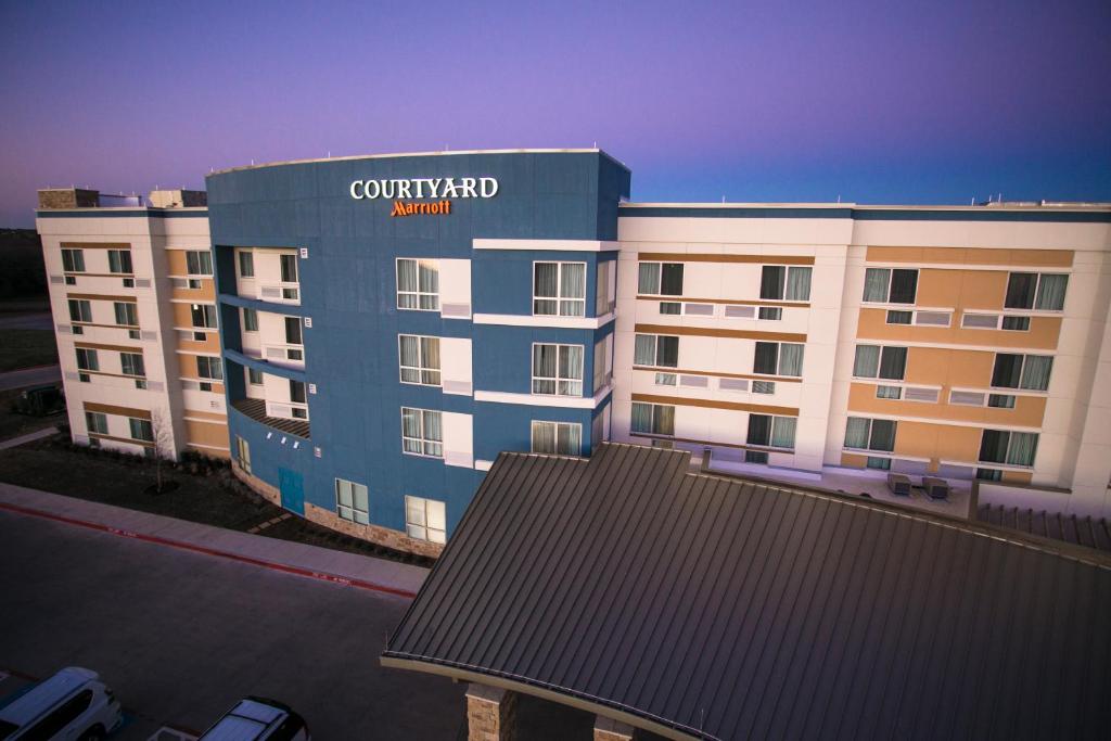 Courtyard by Marriott Dallas Midlothian at Midlothian Conference Center - main image