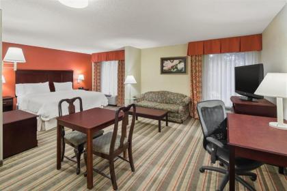 Hampton Inn Richmond-SW Hull Street - image 2