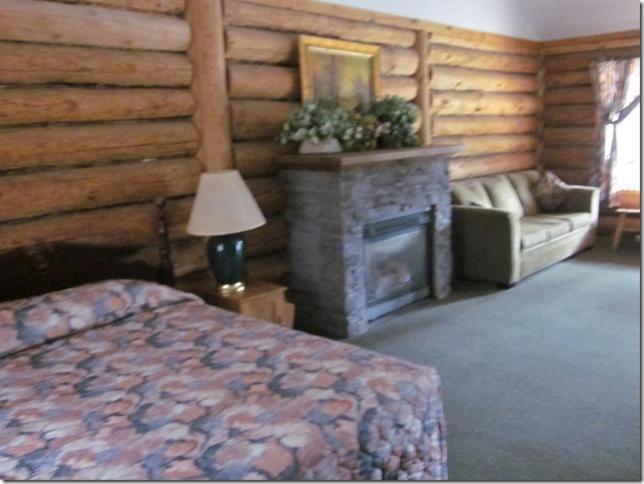 Bear Creek Cabins - image 3