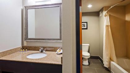 Best Western Plus Midwest City Inn & Suites - image 14