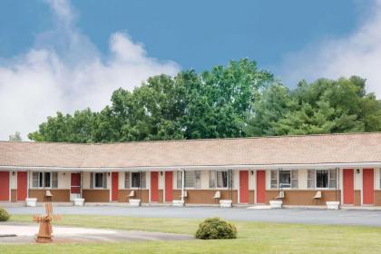 Budget Inn Mifflintown - image 13