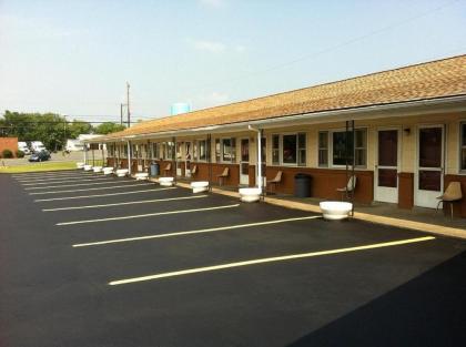 Budget Inn Mifflintown - image 3