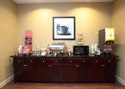 Hampton Inn Milan - image 5