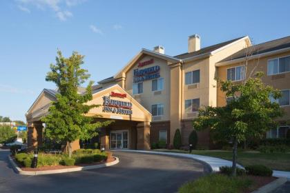 Fairfield Inn & Suites Boston Milford - image 9