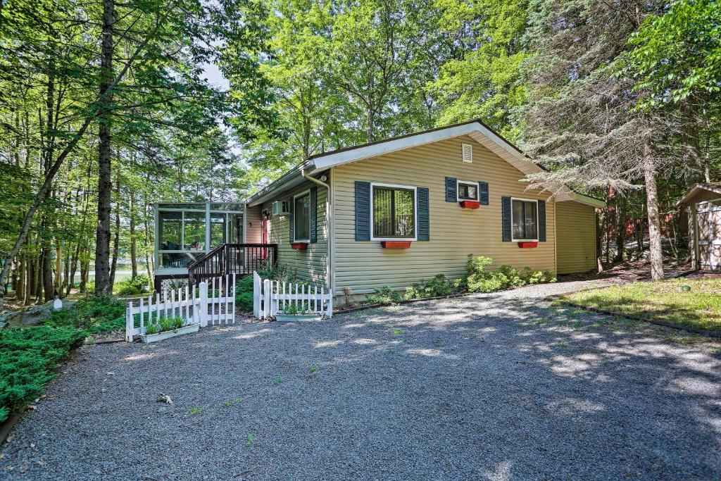 Lakefront Milford Home with Pvt Dock and Hot Tub! - image 2