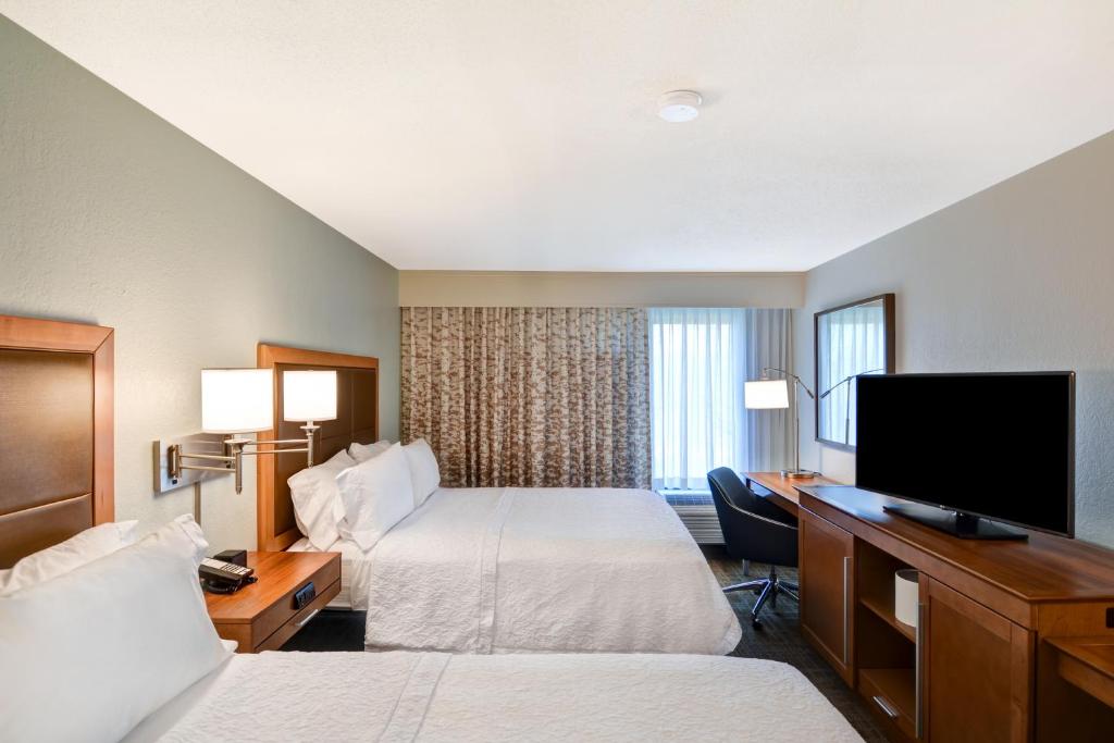 Hampton Inn Milford - image 4