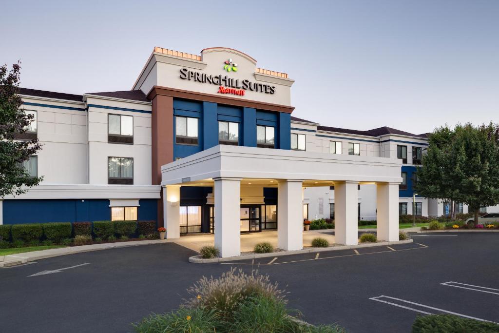 SpringHill Suites Milford - main image