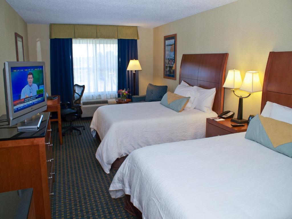 Hilton Garden Inn Milford - image 2