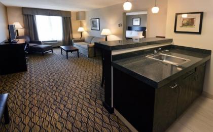 Holiday Inn Express Milford an IHG Hotel - image 10