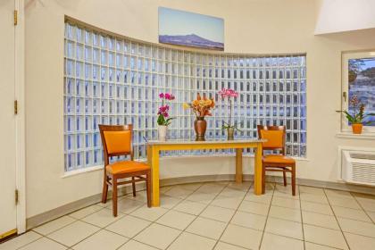 Travelodge by Wyndham Mill Valley/Sausalito - image 2