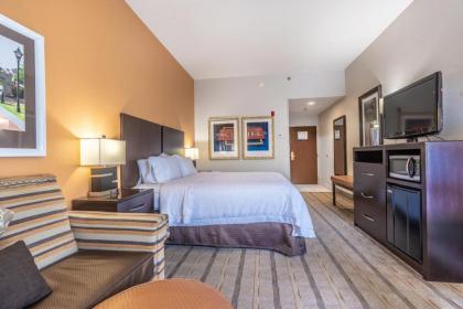 Hampton Inn Milledgeville - image 6