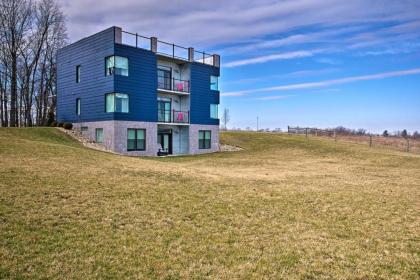 Luxe Amish Country Oasis with Rooftop Terrace - image 1