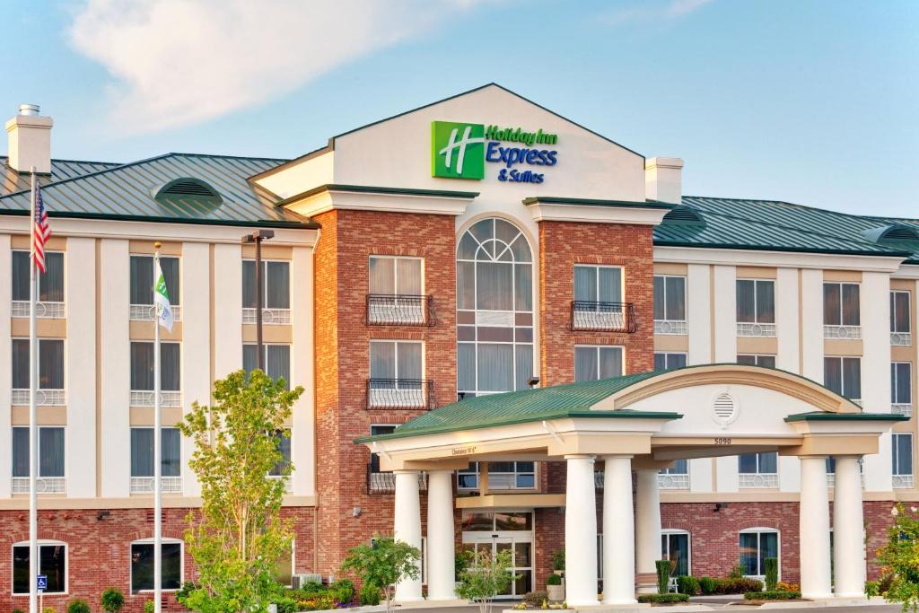 Holiday Inn Express Hotel & Suites Millington-Memphis Area an IHG Hotel - main image