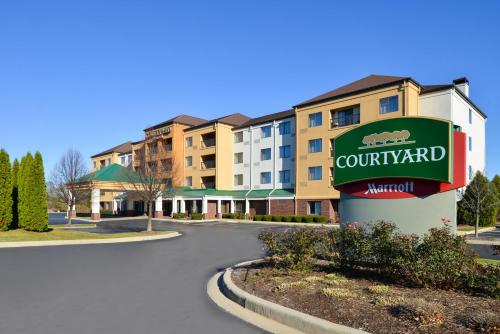 Courtyard by Marriott Milwaukee North/Brown Deer - main image