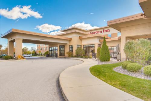 Hilton Garden Inn Milwaukee Airport - main image