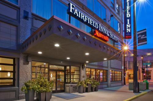 Fairfield Inn & Suites by Marriott Milwaukee Downtown - main image